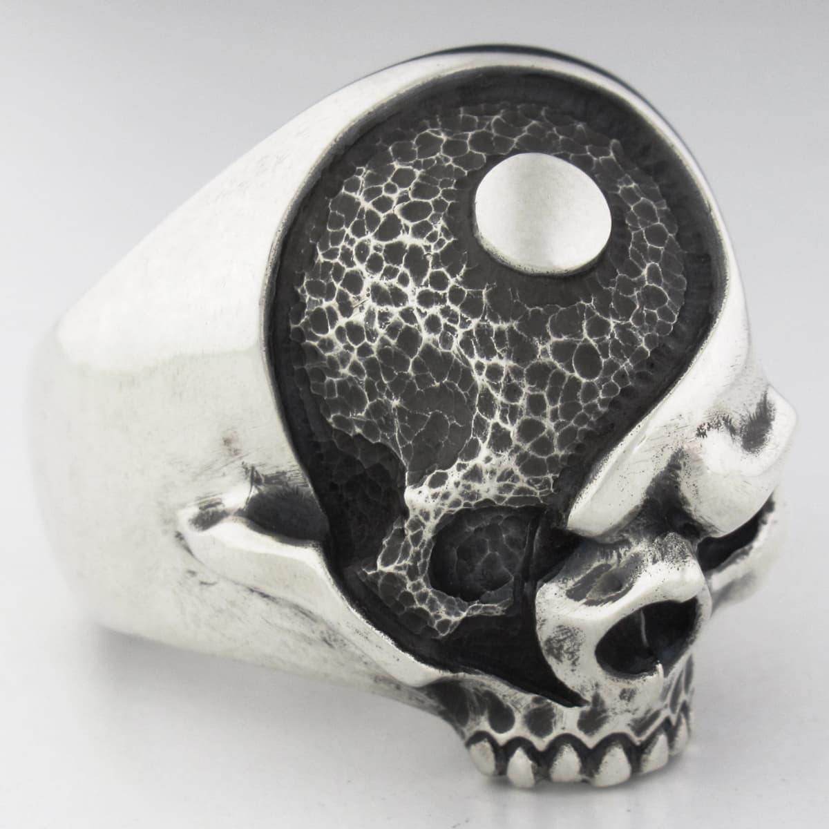 RAT RACE - TAO Skull Ring - EDEN ROCK STORE