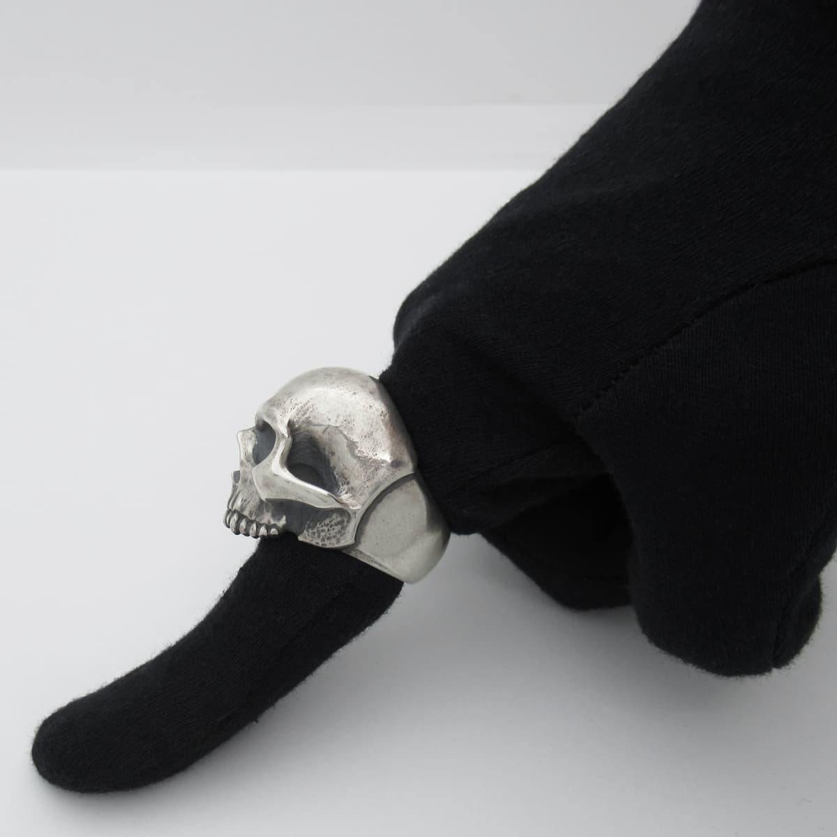 RAT RACE - Standard Skull Ring "GRAVITY" - EDEN ROCK STORE