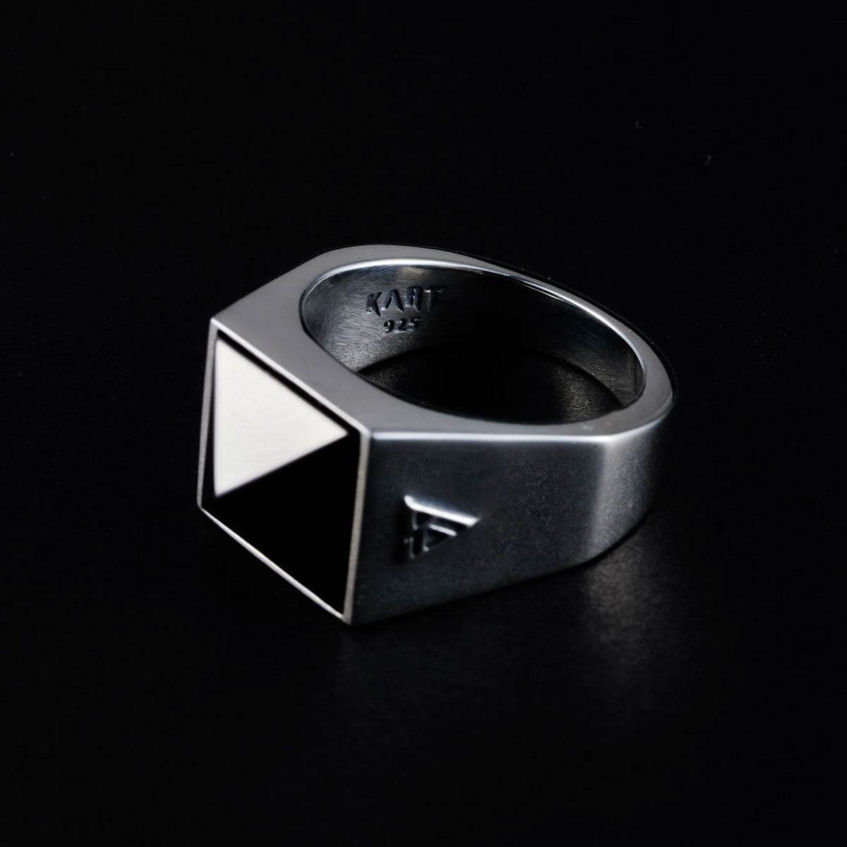 KART - Dark Studs Ring - EDEN ROCK STORE