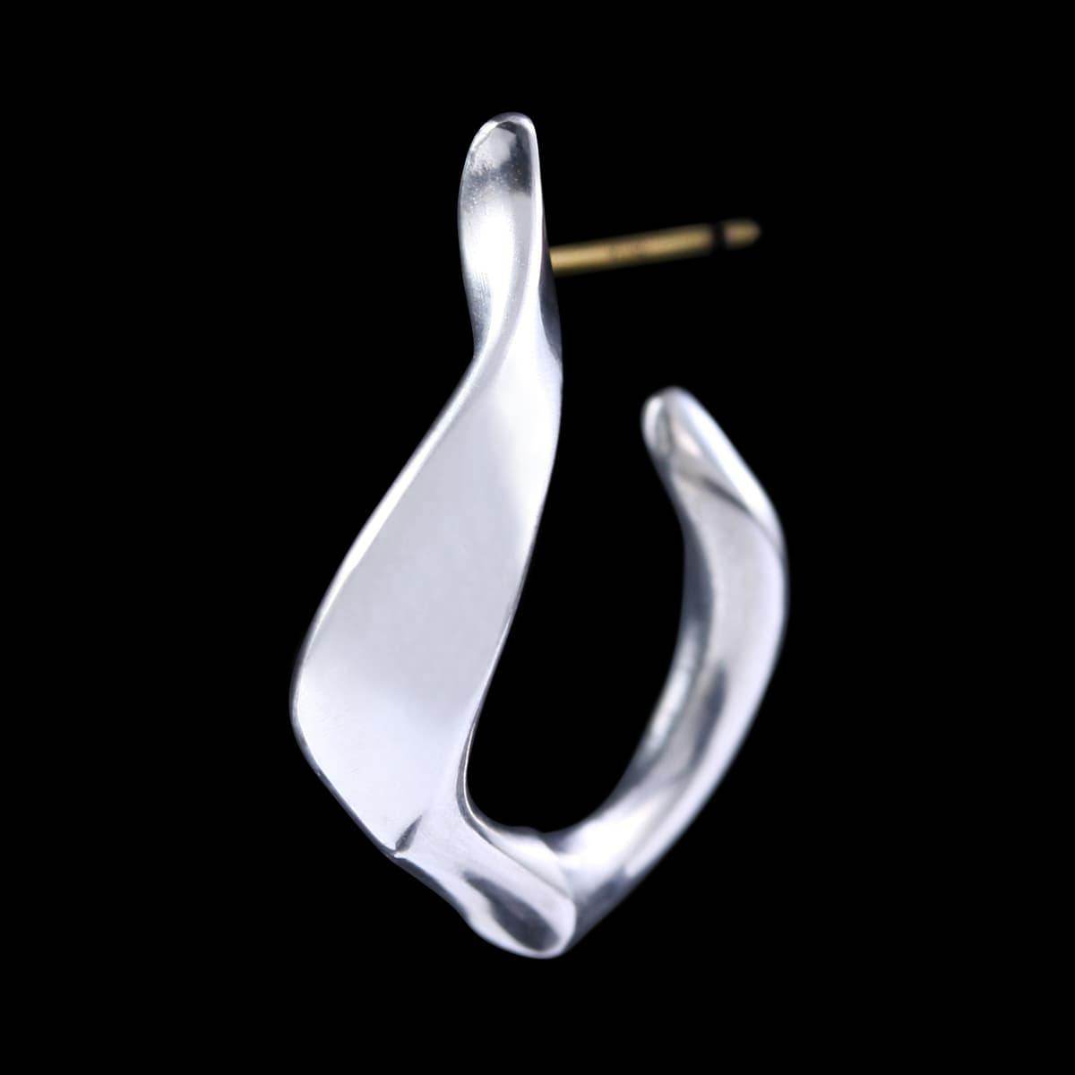 RAT RACE - KAIKA Flare Hoop Pierce / Left - EDEN ROCK STORE