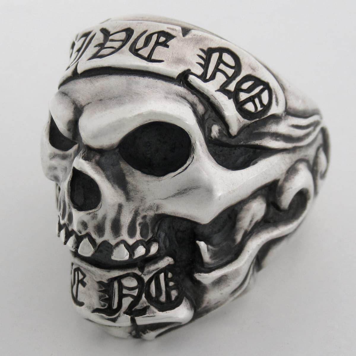 RAT RACE - Give No Take No Skull Ring - EDEN ROCK STORE
