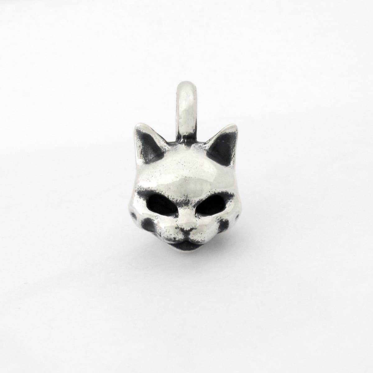 KART - Cat Charm - EDEN ROCK STORE