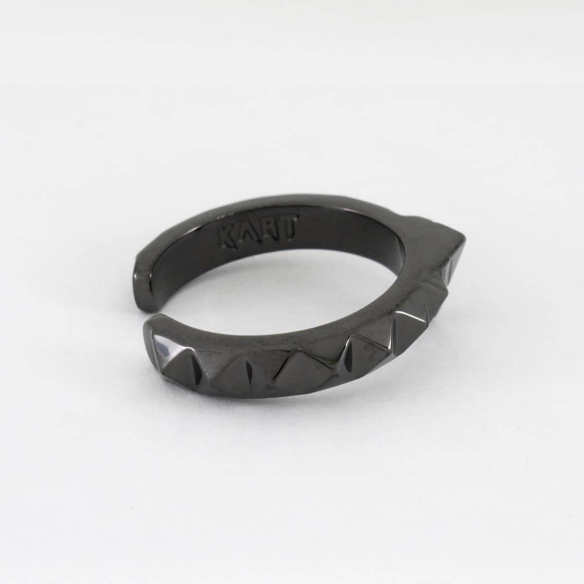 KART - Tiny Mono Ring BLACK - EDEN ROCK STORE