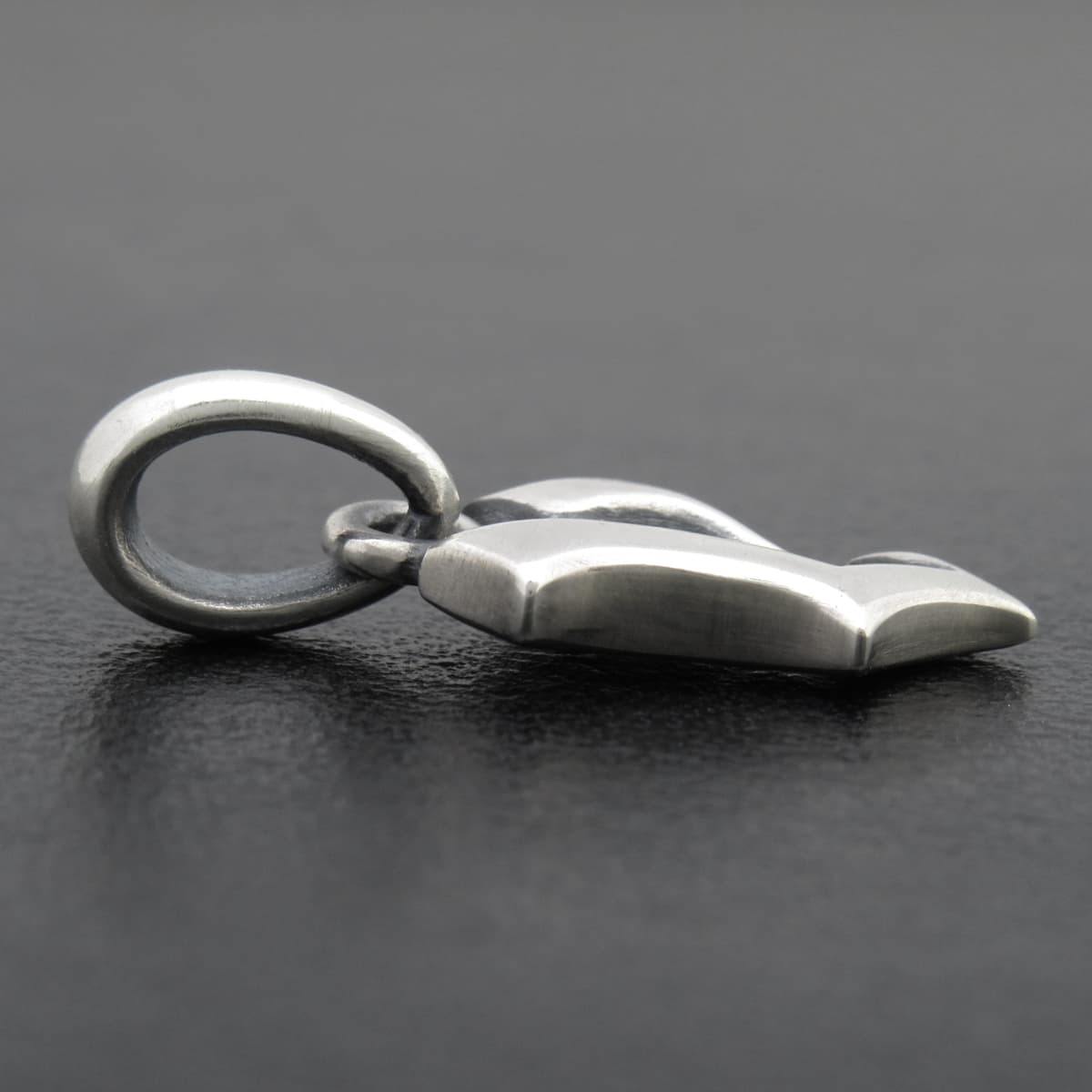 R.A.W(Rat Another World) - Lowercase Top "r" - EDEN ROCK STORE