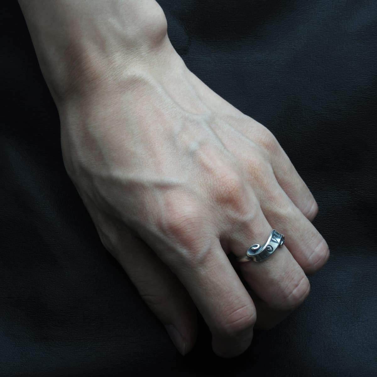 RAT RACE - Sweet Little Ribbon Ring / LOVE - EDEN ROCK STORE