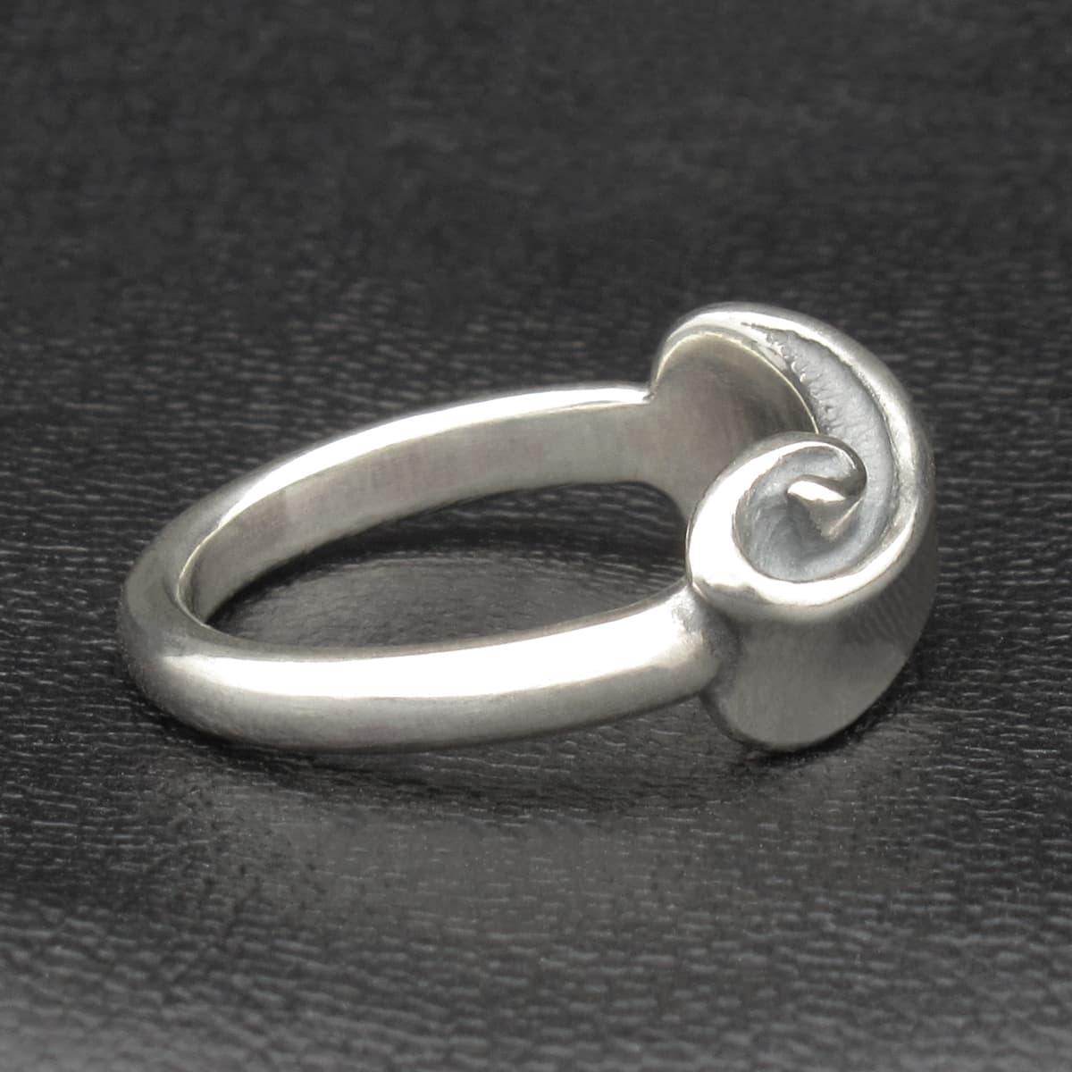 RAT RACE - Sweet Little Ribbon Ring / NONE - EDEN ROCK STORE