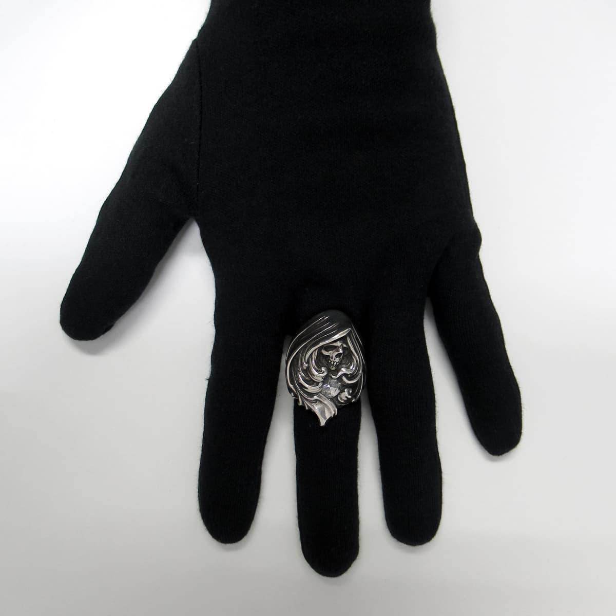 RAT RACE - Venus Skull Ring 3 - EDEN ROCK STORE