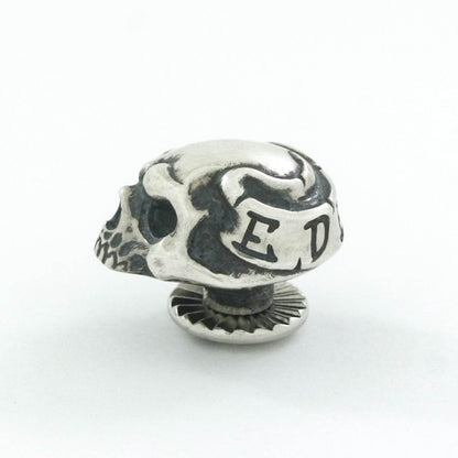 EDEN Skull Studs