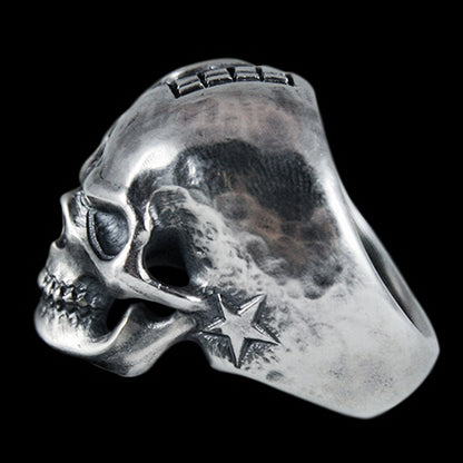 Music Man Skull Ring