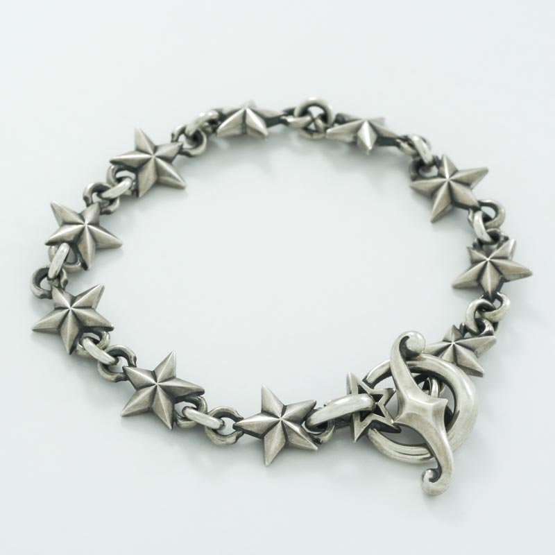 Tiny Star Bracelet