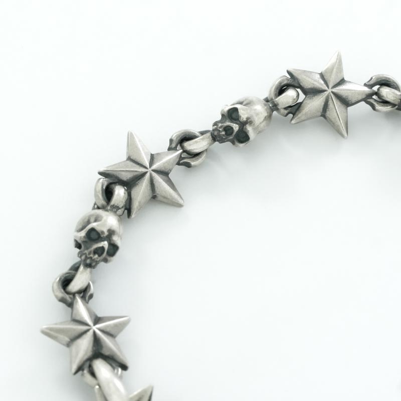 Tiny Star & Skull Bracelet