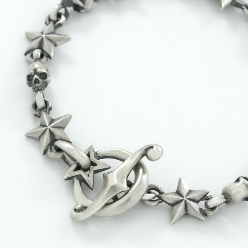 Tiny Star & Skull Bracelet