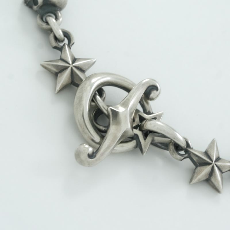 Tiny Star & Skull Bracelet (Side)