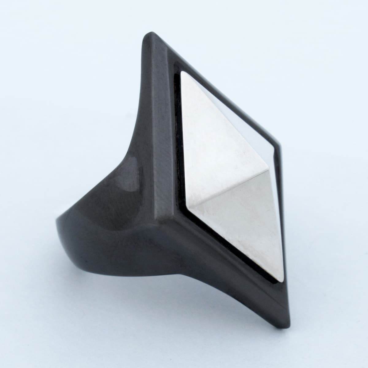 KART - Monochrome Ring - EDEN ROCK STORE
