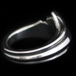 Rucy Lily Ring