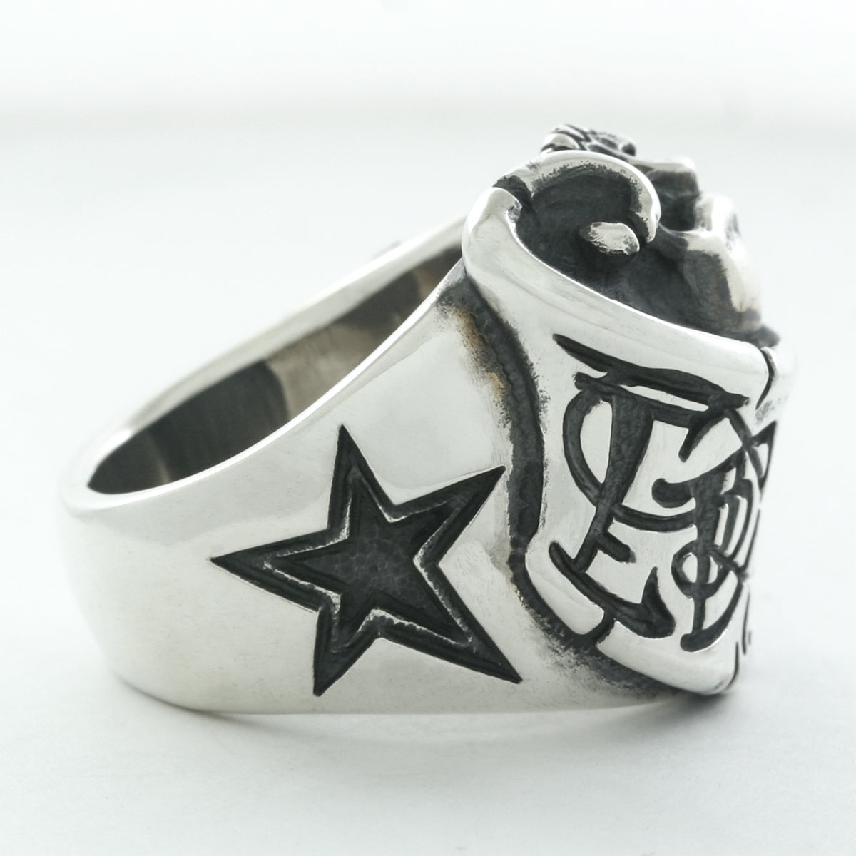 Flag Ring "EDEN"